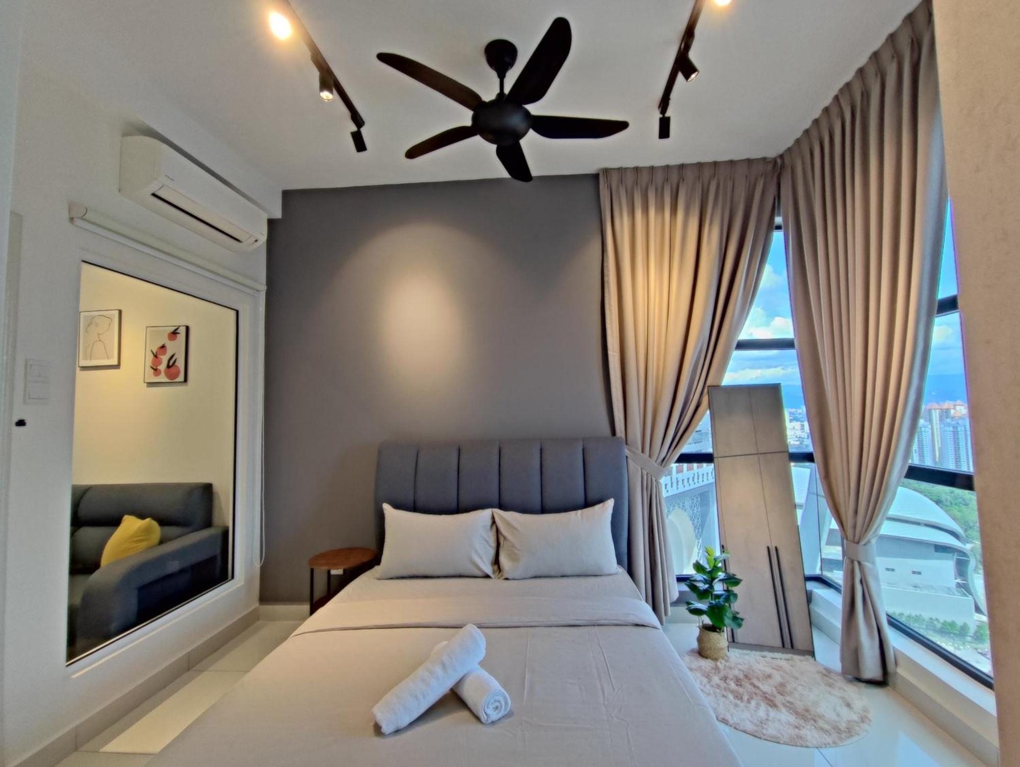 Arte Mont Kiara Host By Host Corner Suites Kuala Lumpur Room photo